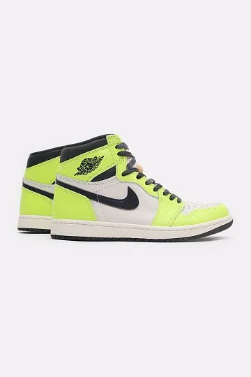 Jordan 1 Retro High OG 555088 702 Sneakerhead