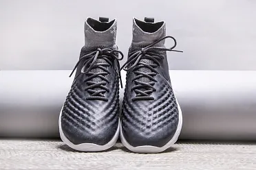 Nike lunarlon magista 2 store