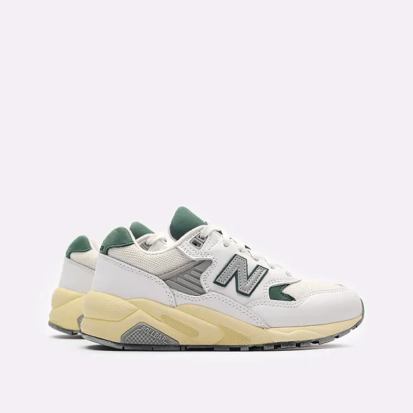 New balance sneakerhead store