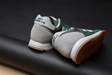New balance men's 520v1 sneaker clearance