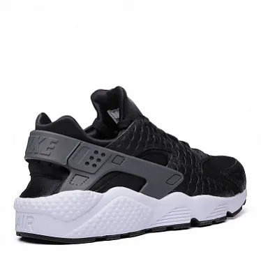 Nike huarache run prm store