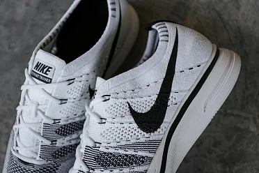 Nike Flyknit Trainer AH8396 100 Sneakerhead