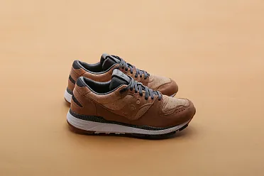 Saucony azura leather s70464-1 brn on sale