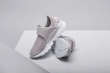 Nike WMNS Sock Dart BR 896446 002 Sneakerhead