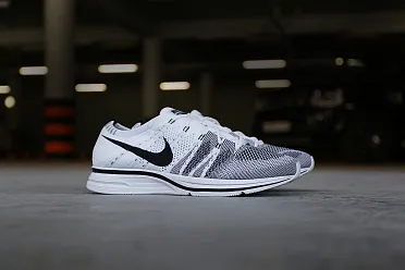 Nike Flyknit Trainer AH8396 100 Sneakerhead