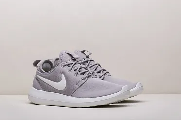 Nike WMNS Roshe Two 844931 003 Sneakerhead